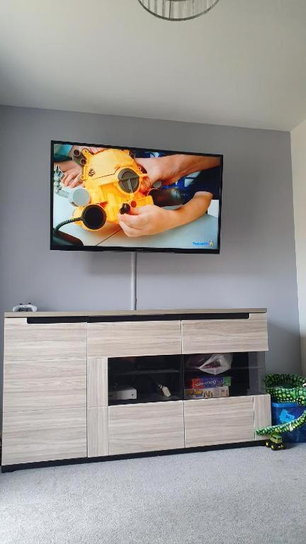 Superking Bedroom Close To The A30 Camborne Bagian luar foto